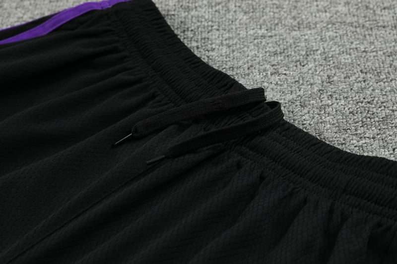 Real Madrid 23/24 - Training Kit