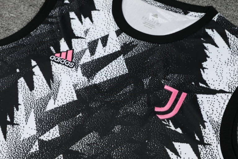 Juventus 23/24 - Training Kit