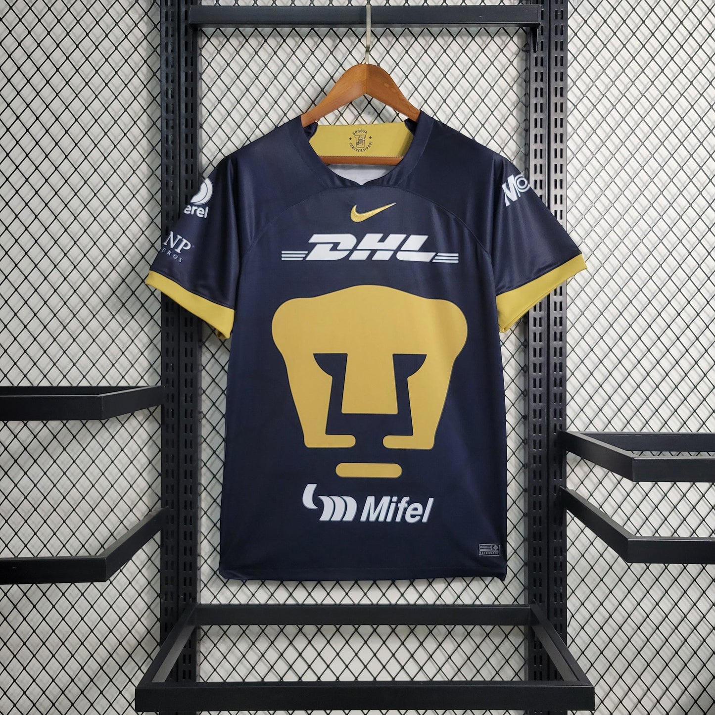 Pumas 23/24 Away