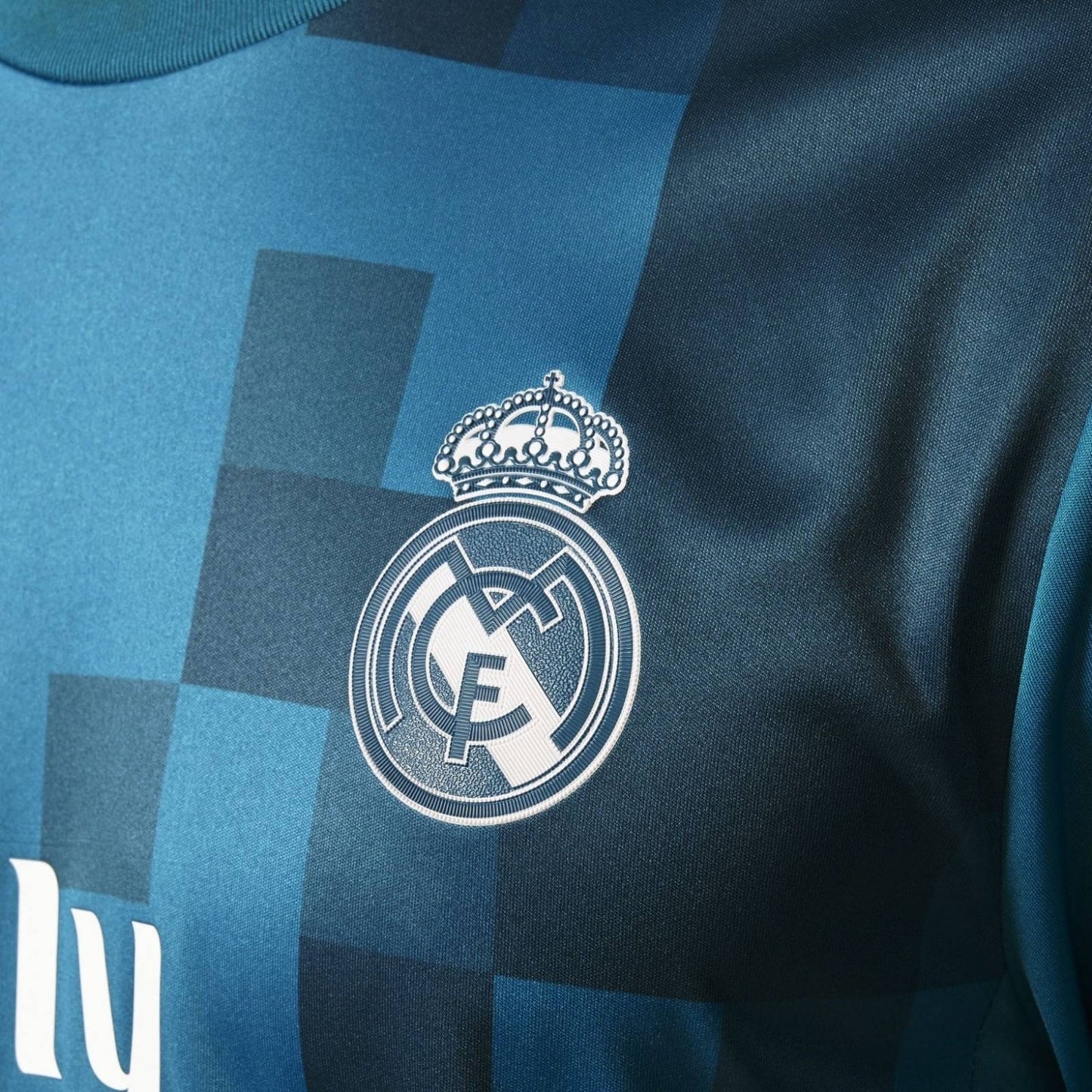 Terceiro Real Madrid 17/18