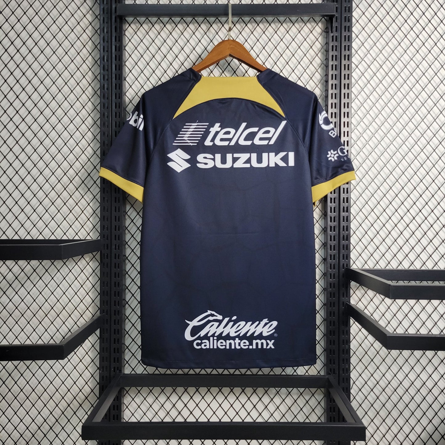 Pumas 23/24 Away