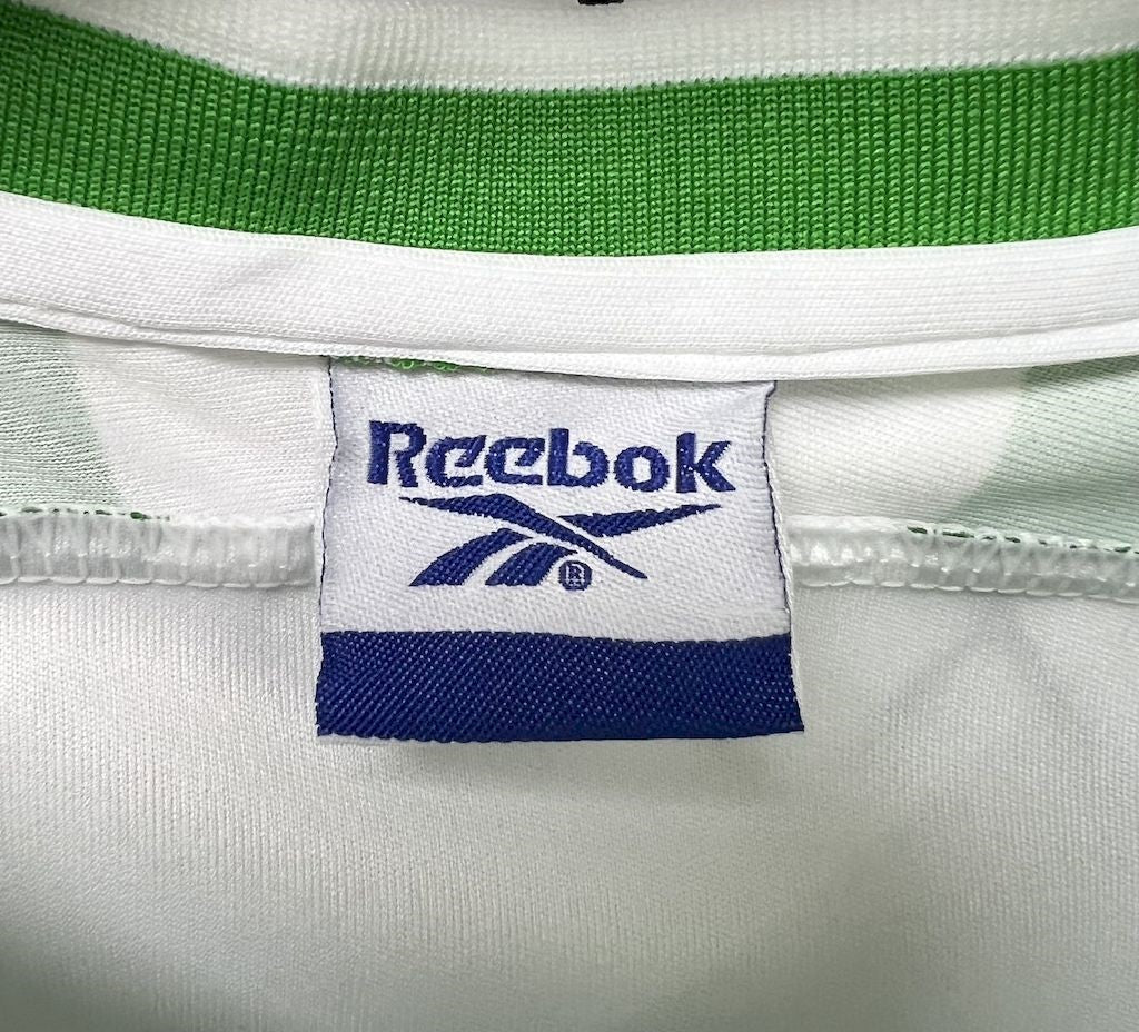 Sporting 03/04