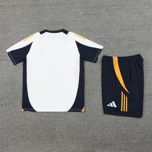 Real Madrid 24/25 - Training Kit