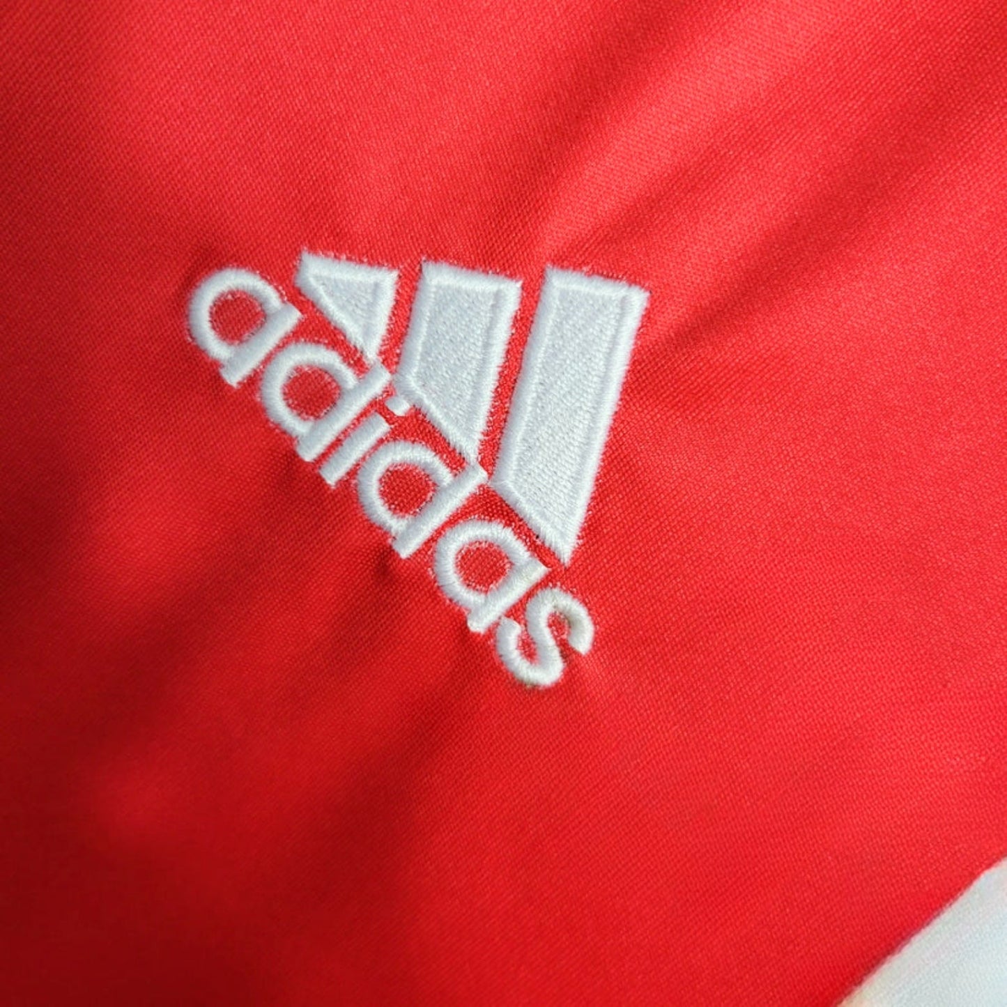 Benfica 04/05