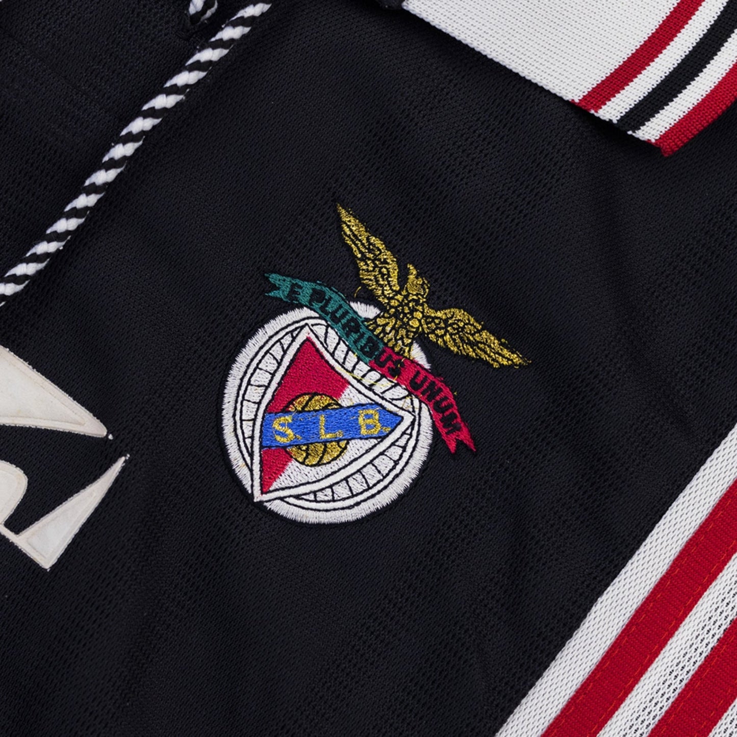 Benfica 97/98 Away