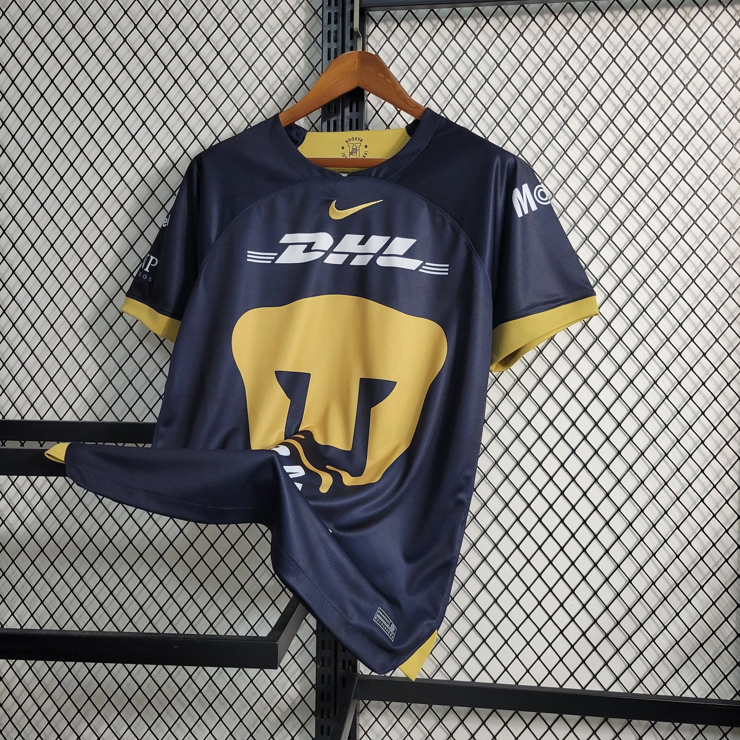 Pumas 23/24 Away