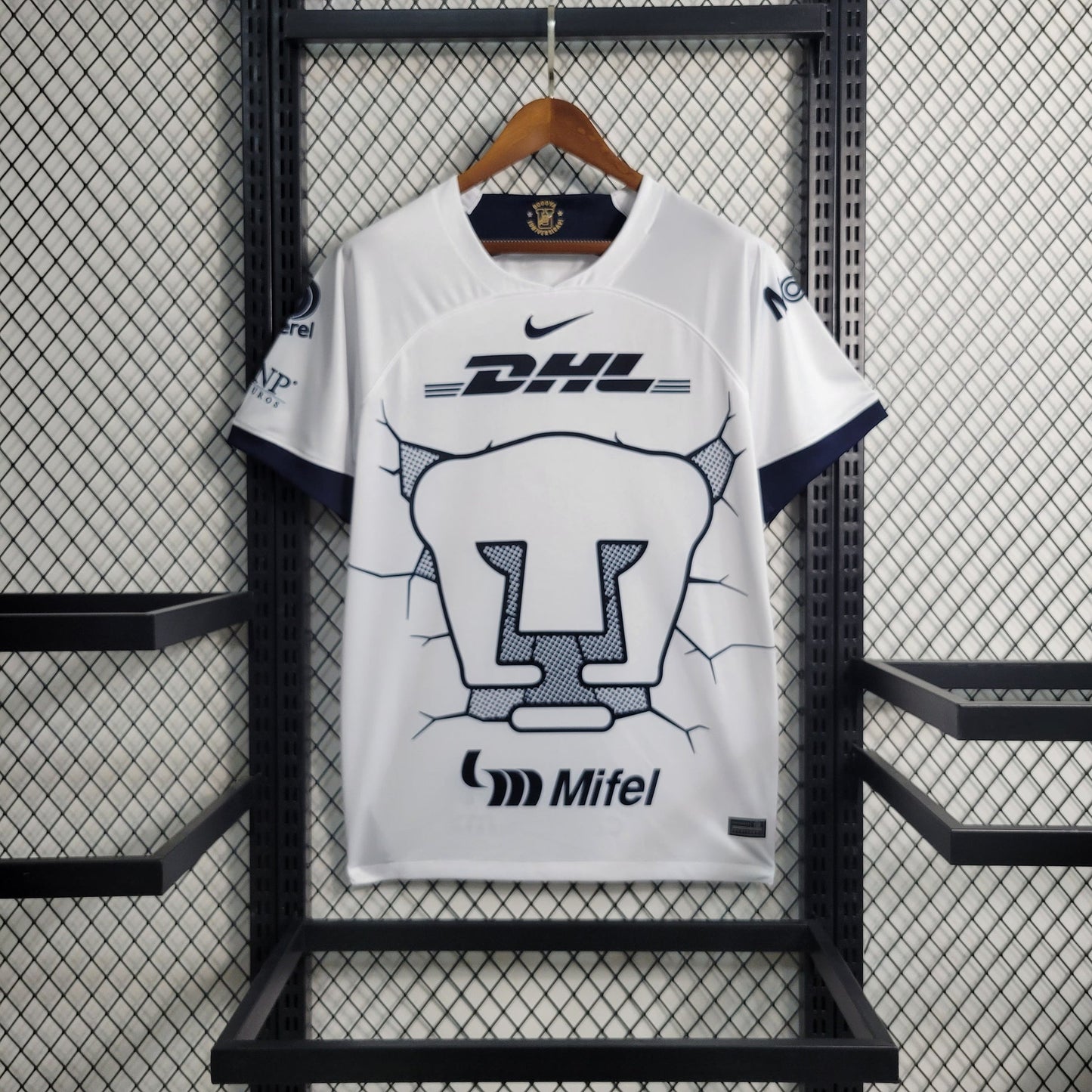 Pumas 23/24