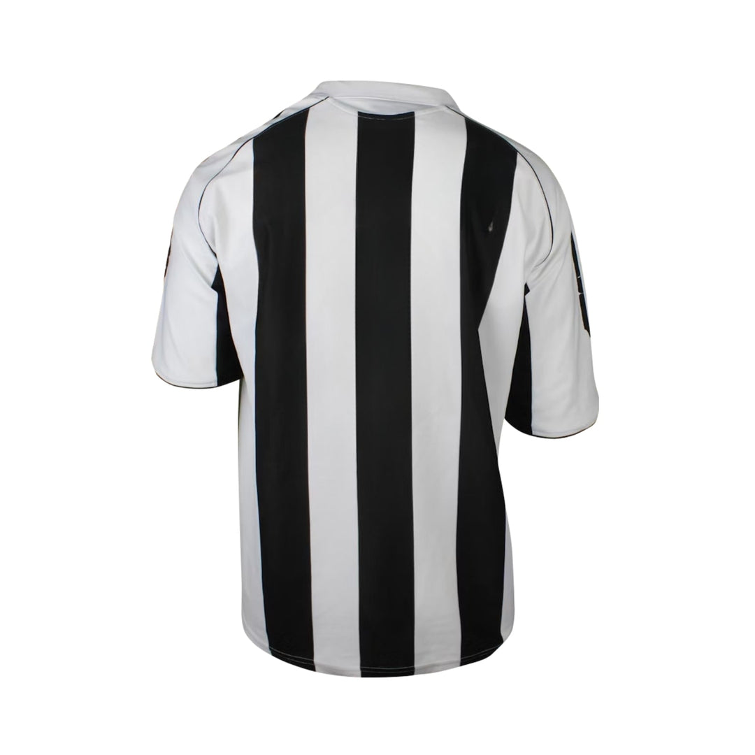 Newcastle United 04/05