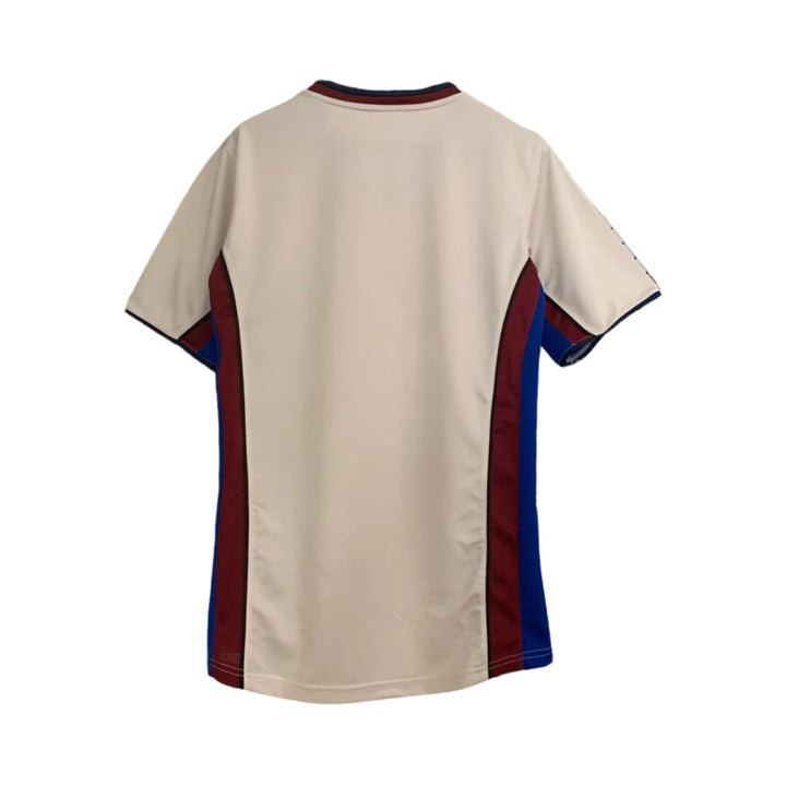 Barcelona 98/99 Away