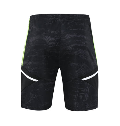 Manchester United 23/24 - Training Kit