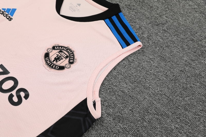 Manchester United 23/24 - Training Kit - Sleeveless