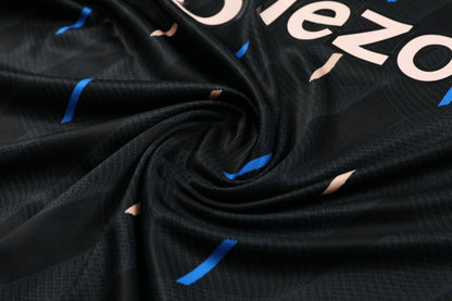 Manchester United 23/24 - Training Kit