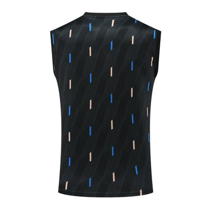 Manchester United 23/24 - Training Kit - Sleeveless