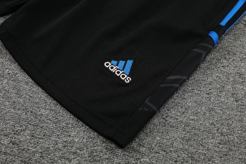 Manchester United 23/24 - Training Kit - Sleeveless