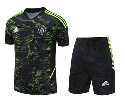 Manchester United 23/24 - Training Kit
