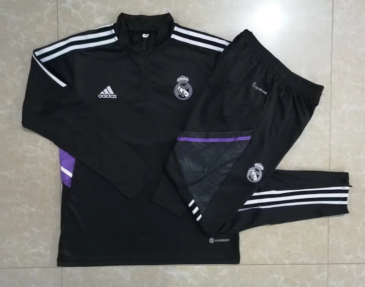 Real Madrid 23/24 - Training Jersey - 1/2 Zip