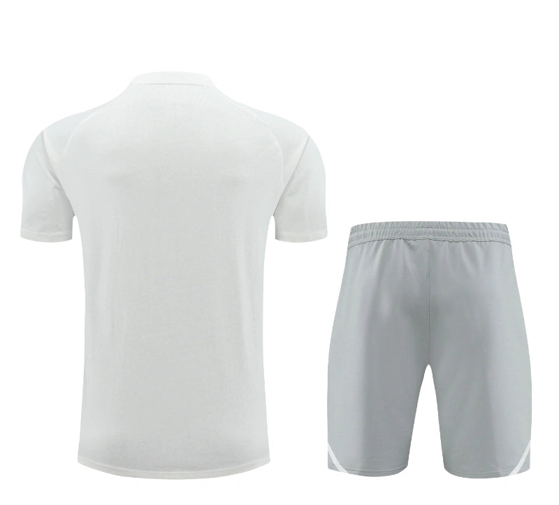 Juventus 24/25 - Training Kit