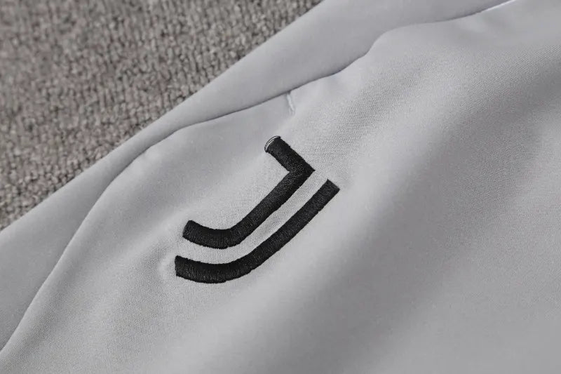 Juventus 24/25 - Training Kit