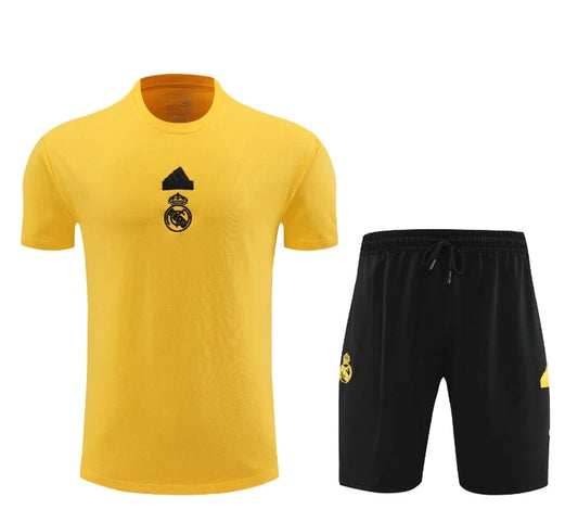 Real Madrid 24/25 - Training Kit