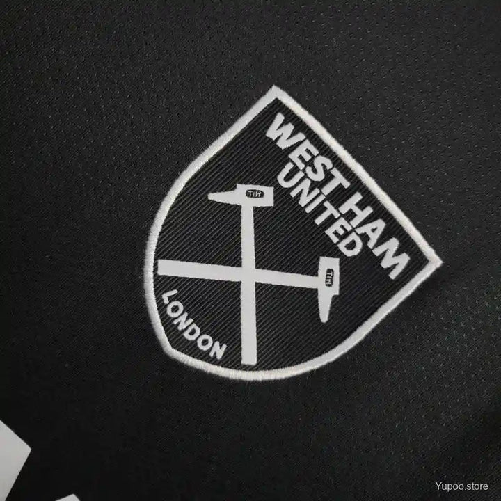 West Ham 24/25 Away