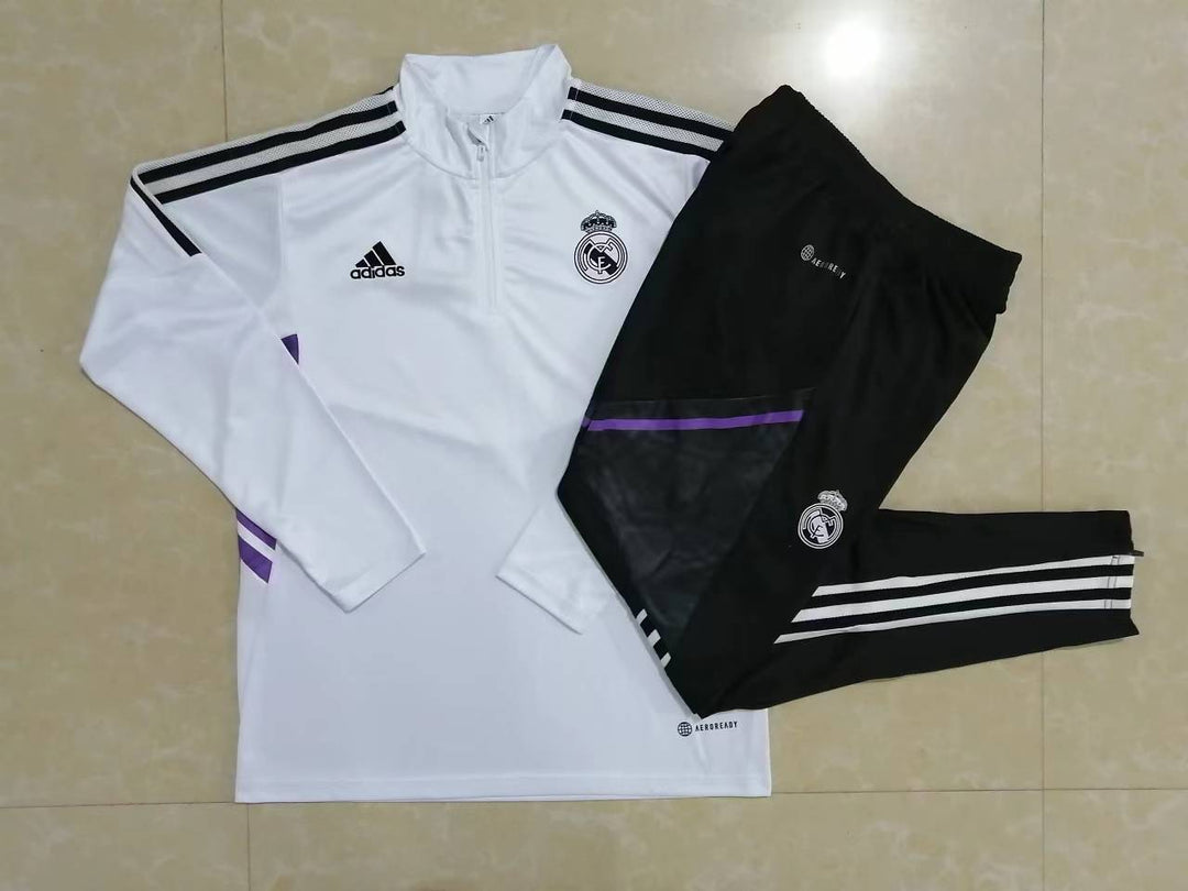 Real Madrid 23/24 - Training Jersey - 1/2 Zip