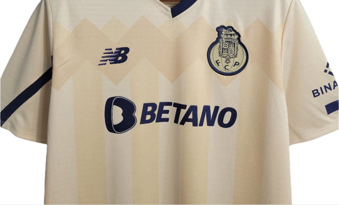 FC Porto 23/24 Away
