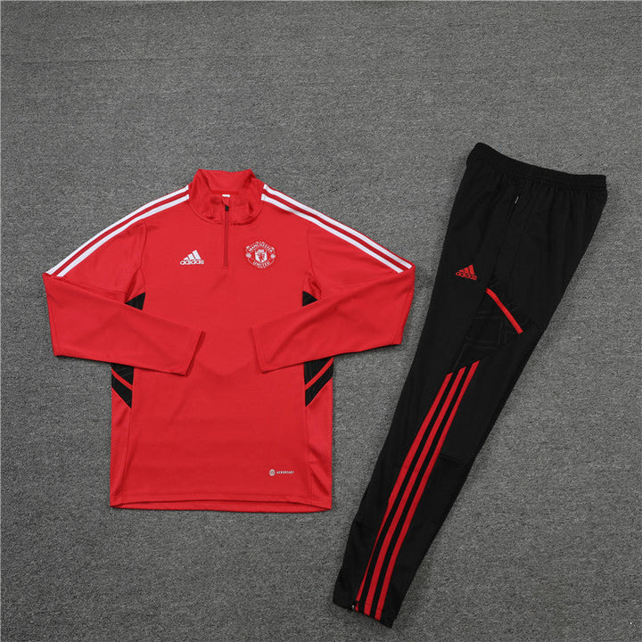 Manchester United 23/24 - Training Jersey - 1/2 Zip