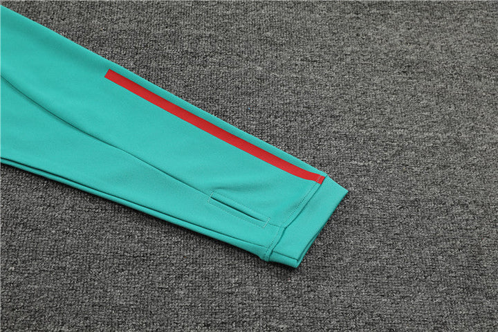 Manchester United 23/24 - Training Fato - 1/2 Zip