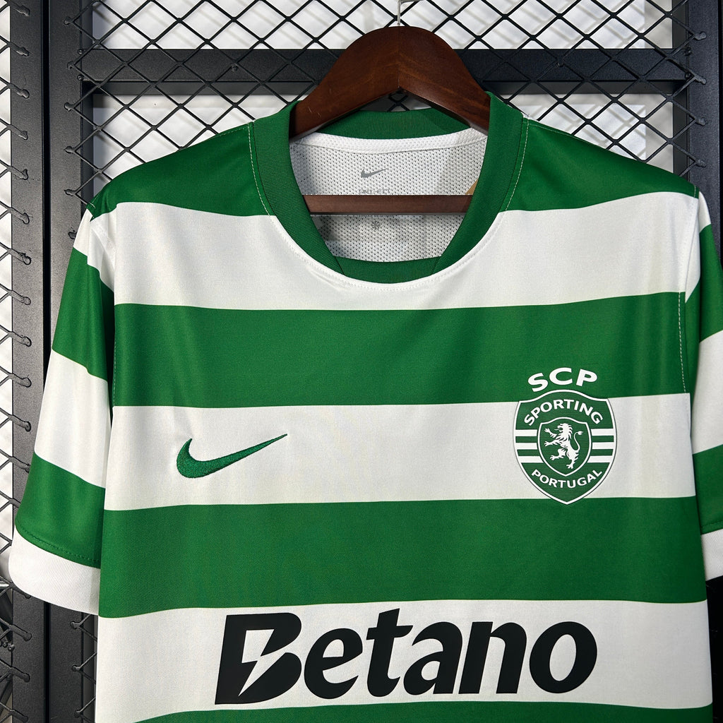 Camisola Local 25/26 verde e branca