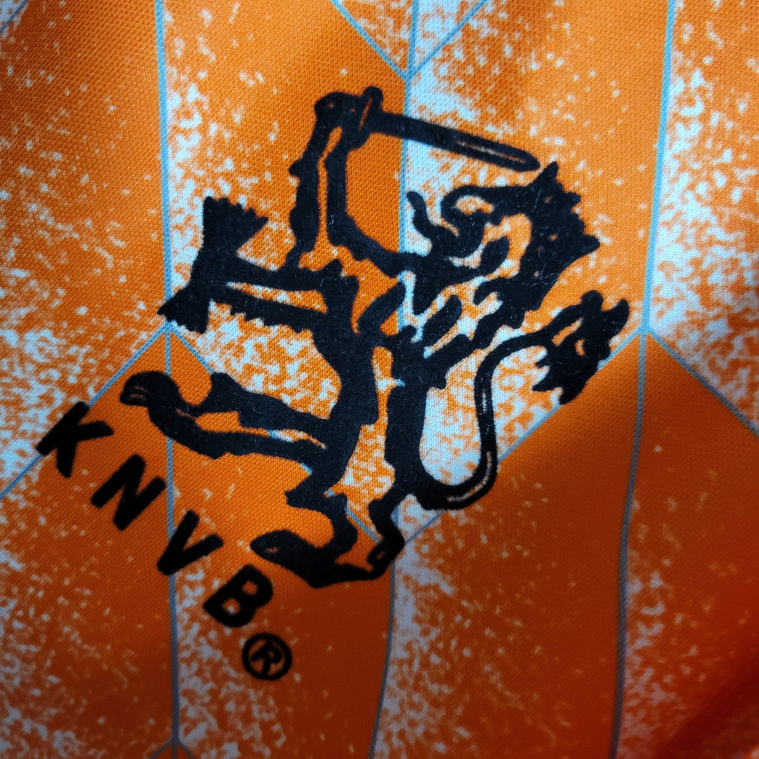 Netherlands 88/89