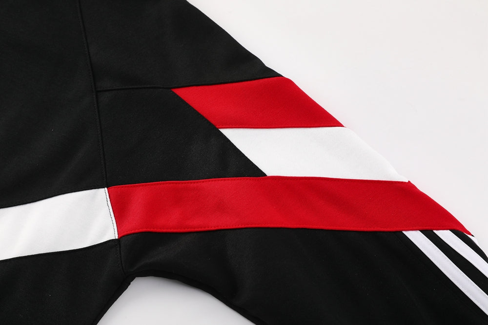 Manchester United 24/25 - Training Top with Hood