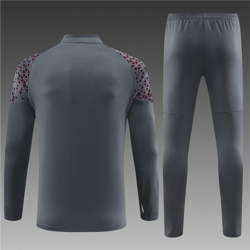 Manchester City 23/24 - Training Fato - 1/2 Zip