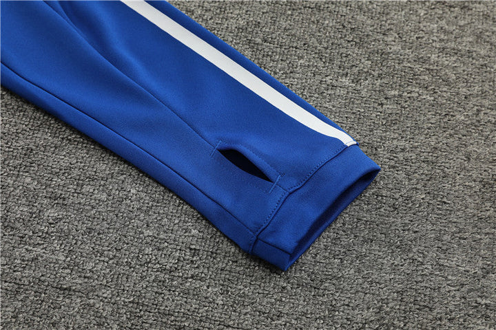 Manchester United 23/24 - Training Track Top - 1/2 Zip