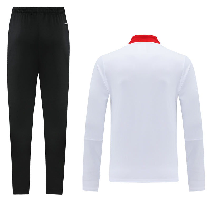 Manchester United 23/24 - Training Fato - 1/2 Zip