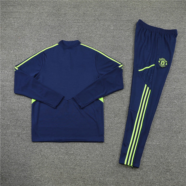 Manchester United 23/24 - Training Half Zip