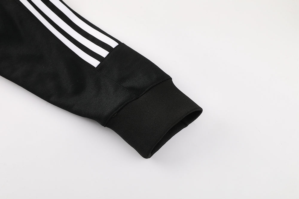 Manchester United 24/25 - Training Top with Hood