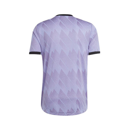 Real Madrid 22/23 Away
