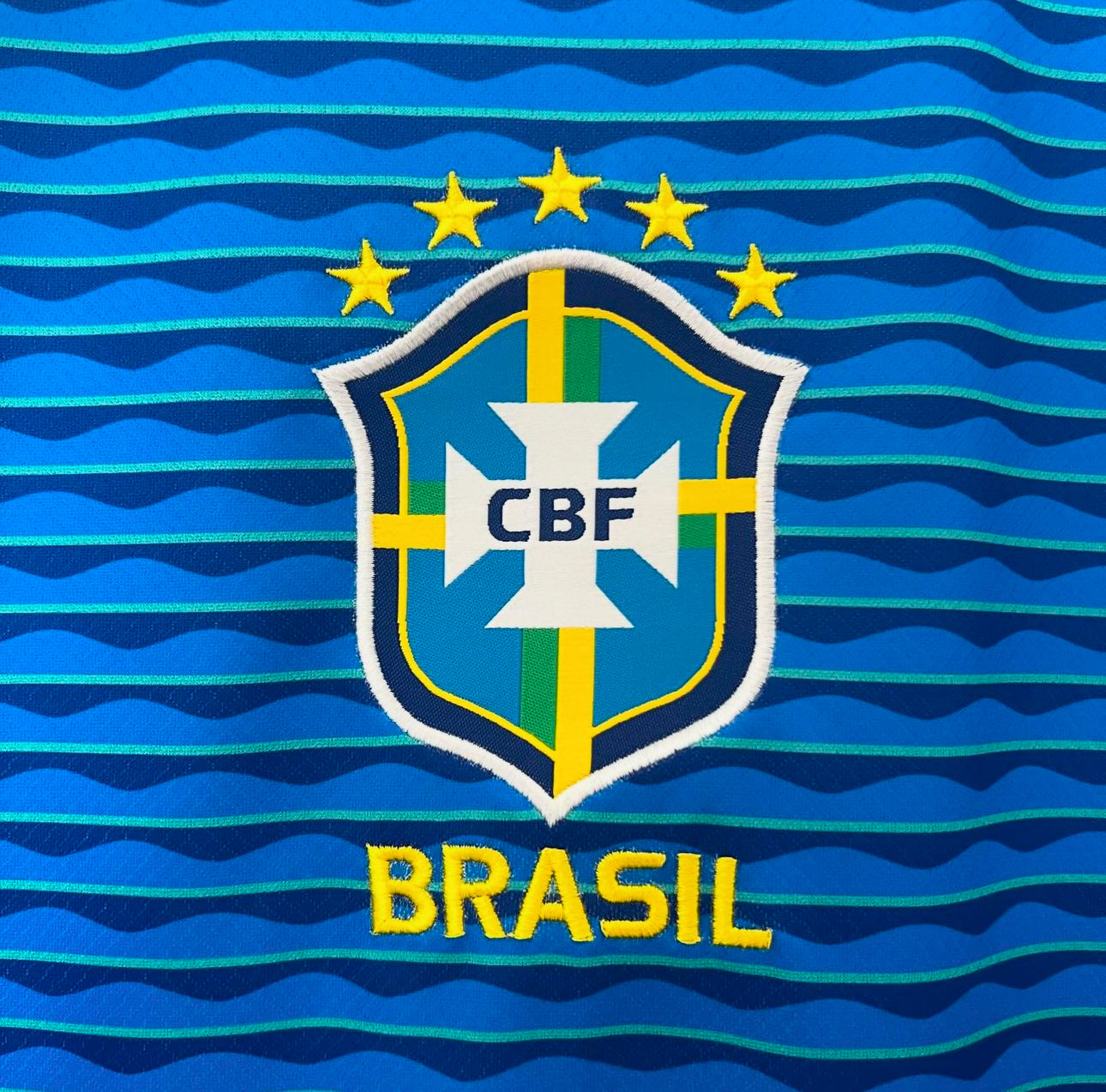 Brasil 24/25 Fora