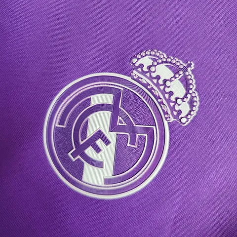 Real Madrid 16/17 Away