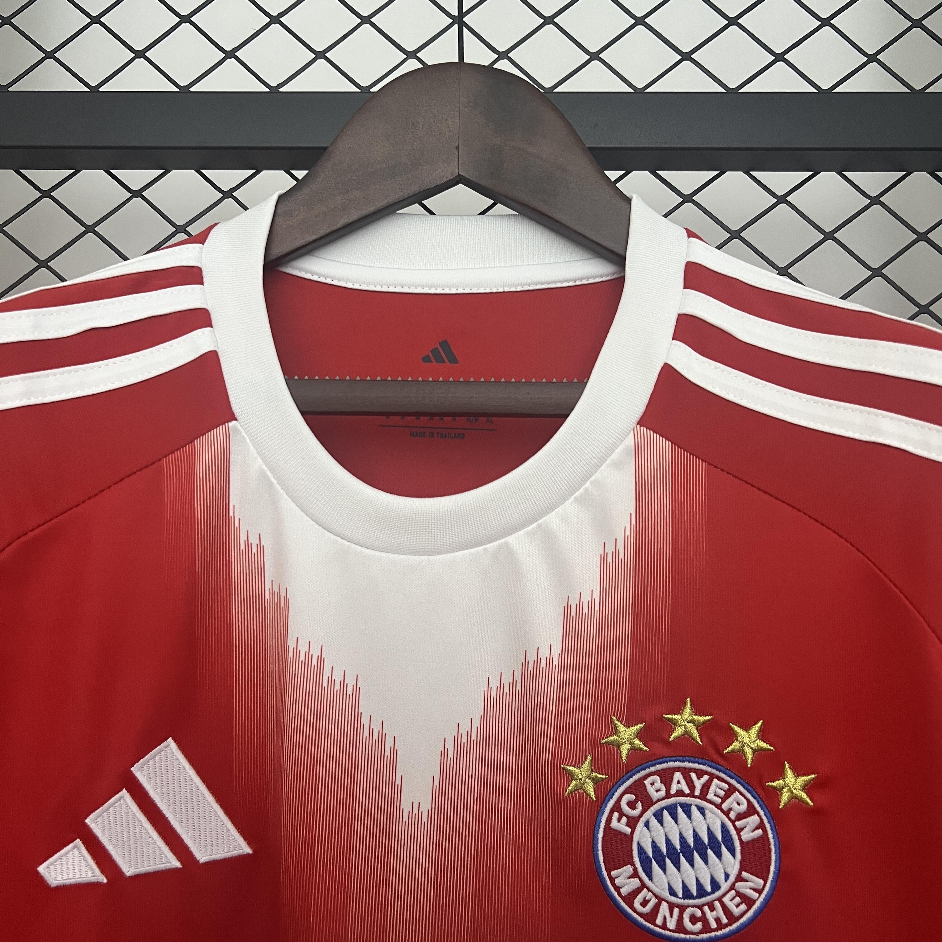 Camisola Bayern Munich home 25/26