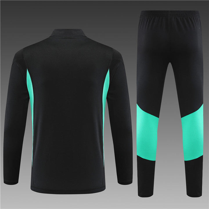 Manchester United 23/24 - Training Fato - 1/2 Zip