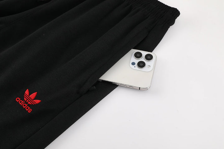 Manchester United 24/25 - Training Top with Hood