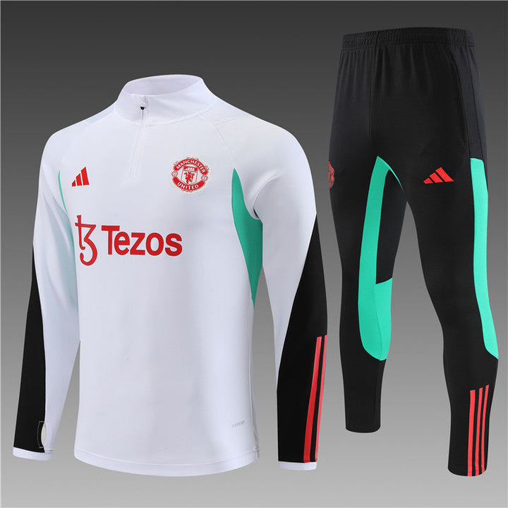 Manchester United 23/24 - Training Fleece - 1/2 Zip